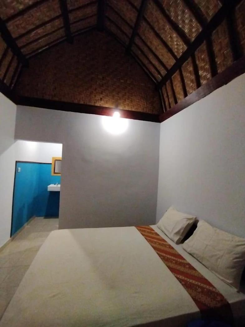 Diki Bungalows Kuta  Buitenkant foto