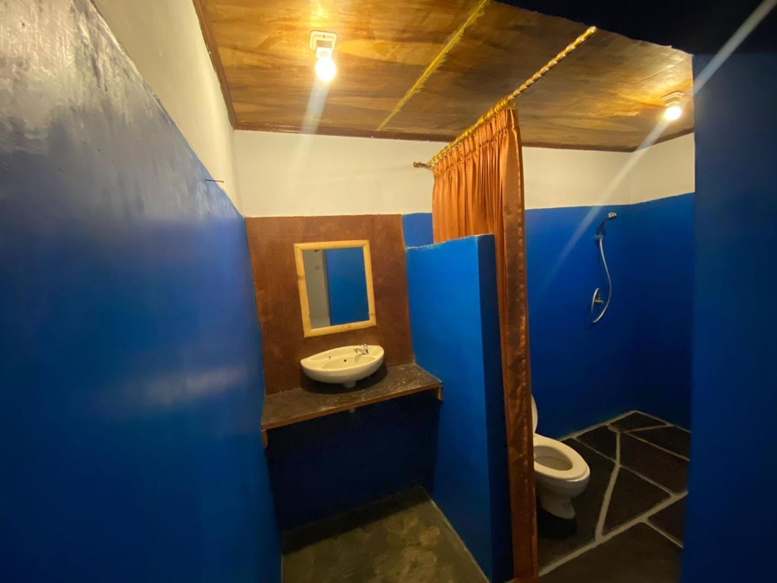 Diki Bungalows Kuta  Buitenkant foto