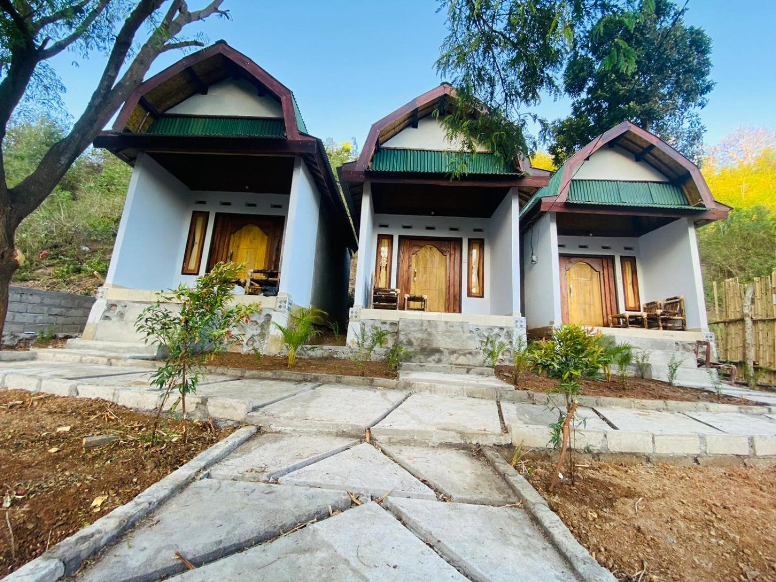 Diki Bungalows Kuta  Buitenkant foto