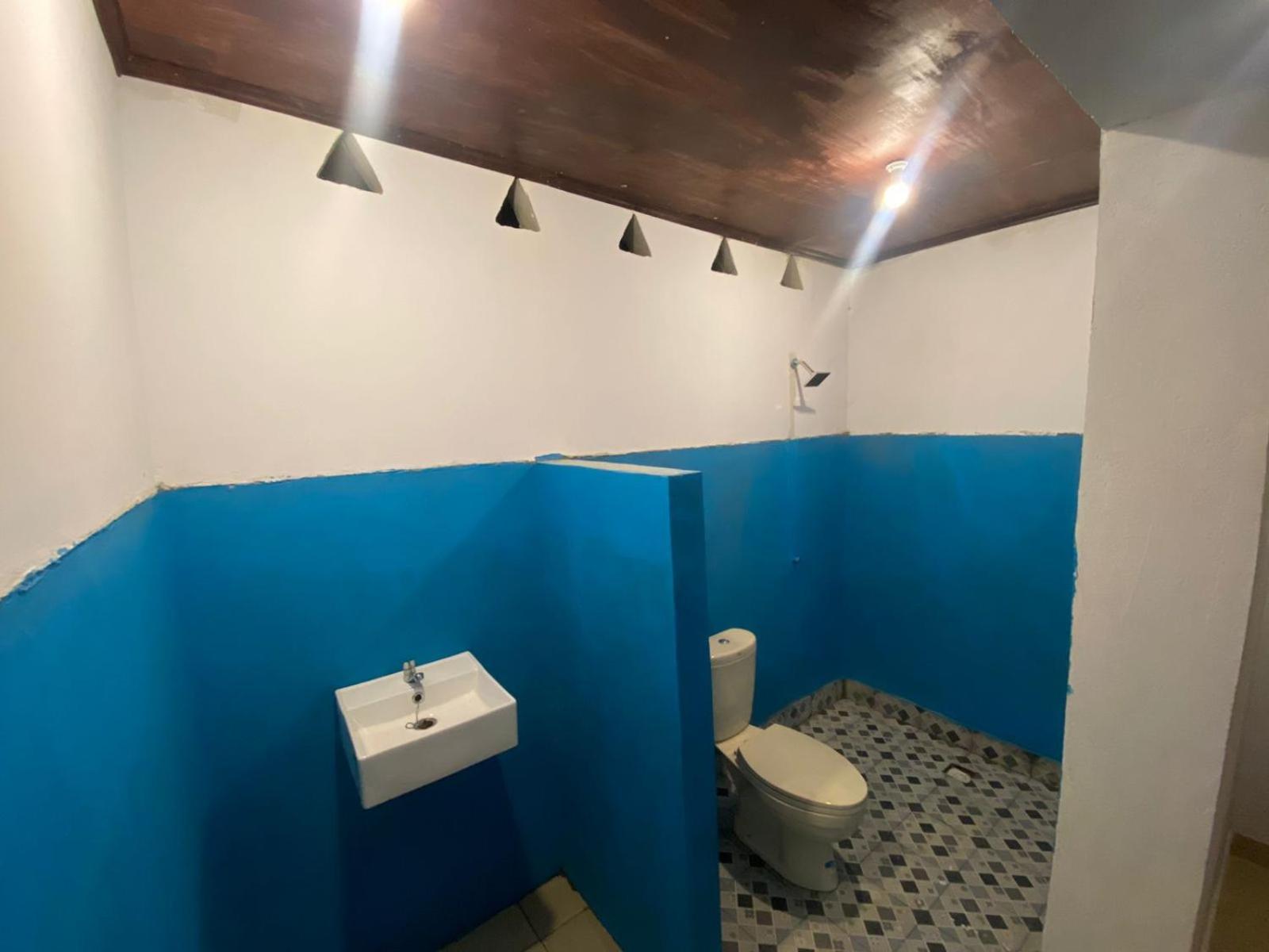 Diki Bungalows Kuta  Buitenkant foto